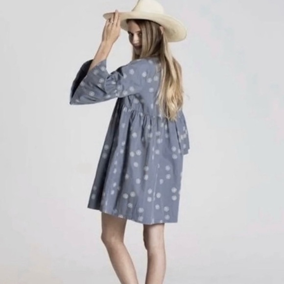 Rylee + Cru Women's Bell Sleeve Sand Dollar Mini Dress Size Medium Boho Coastal - Picture 1 of 13